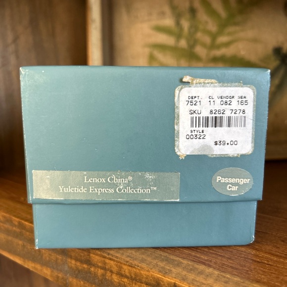 Lenox Christmas Ornament Yuletide Express Passenger Car Rare 1991, EUC Vintage - Picture 7 of 11